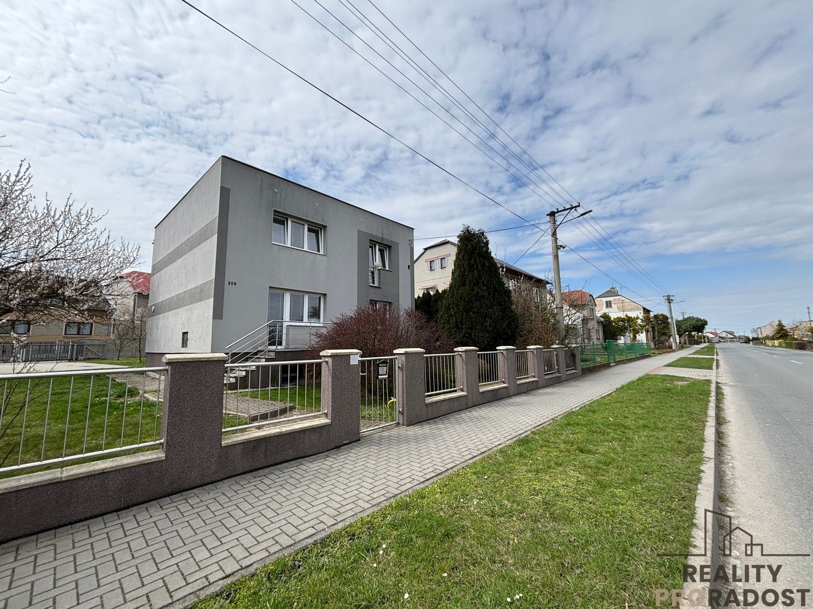 Rodinné domy, Uhřičice, 170 m²