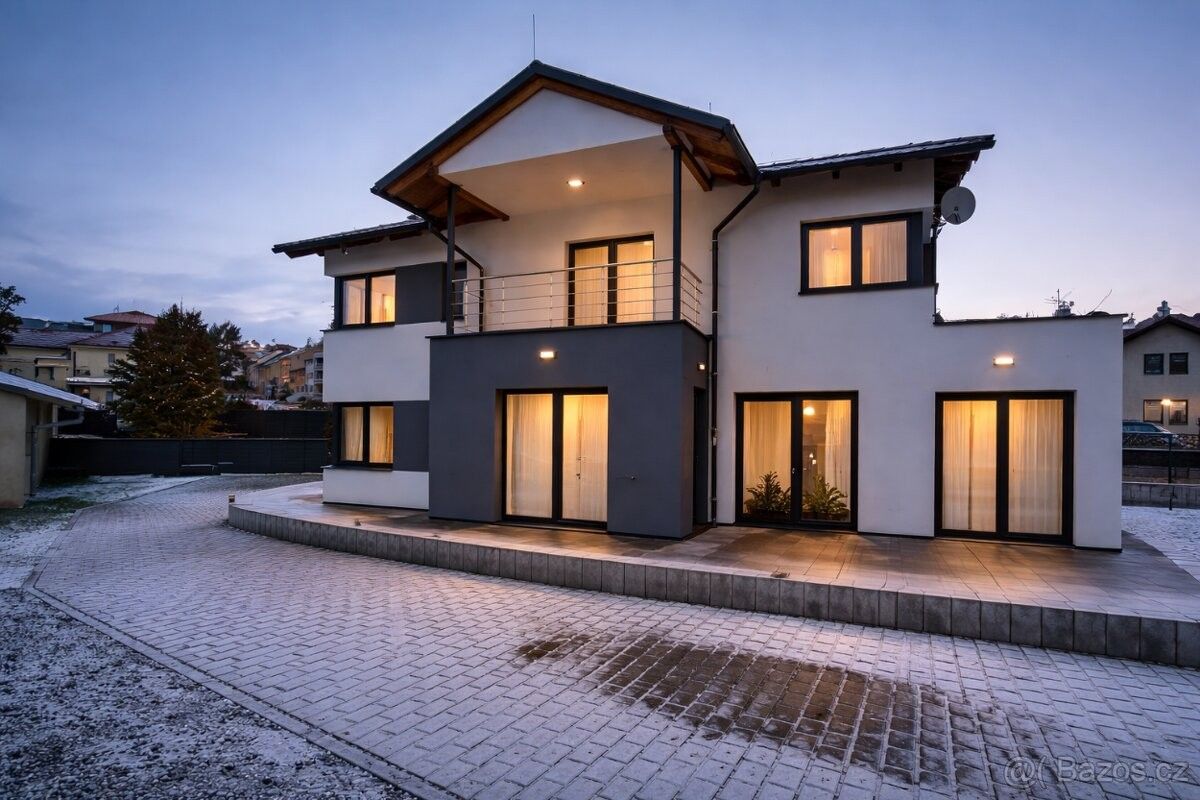 Rodinné domy, Jičín, 506 01