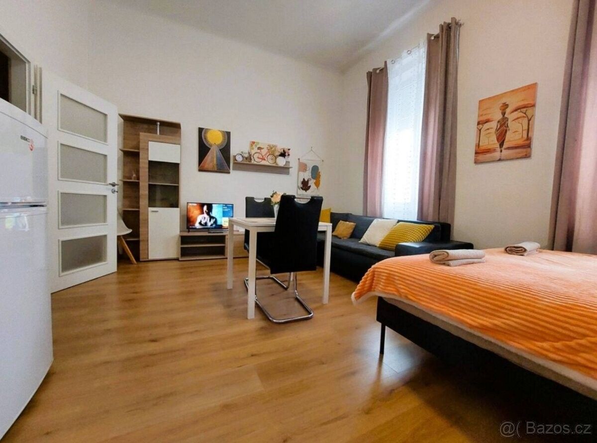 Pronájem byt - Hradec Králové, 500 03