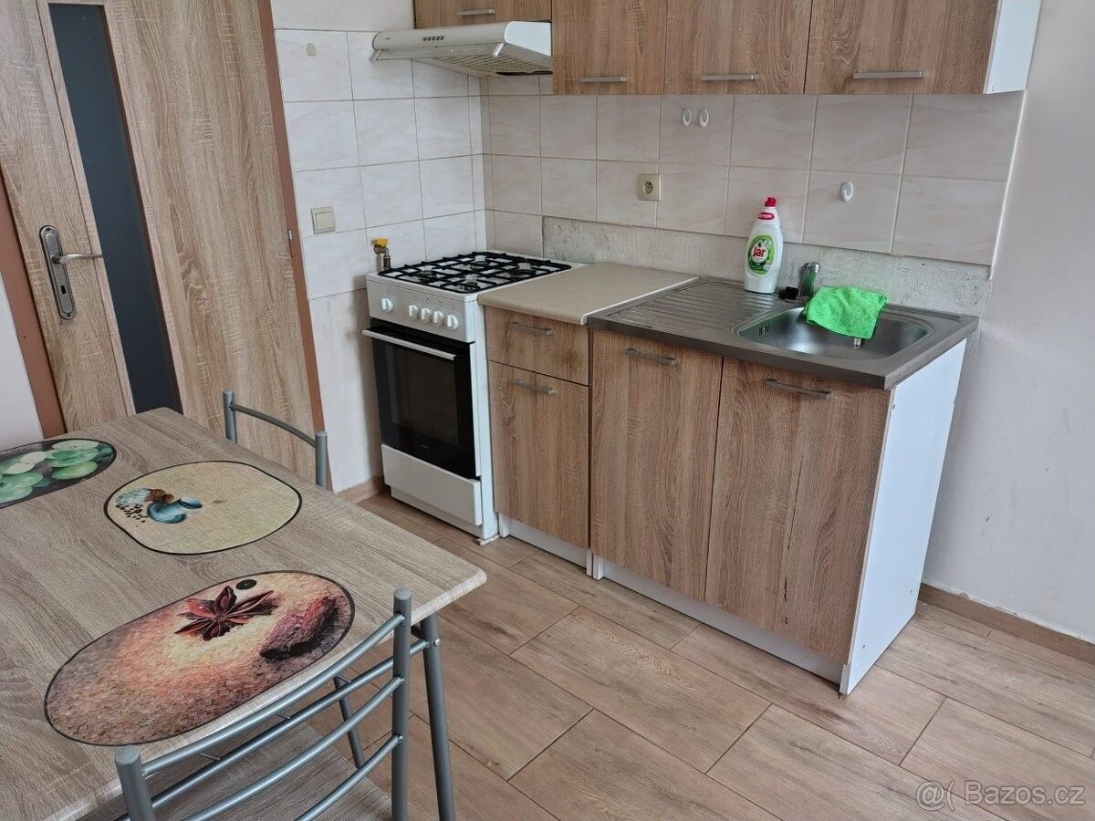 Pronájem byt - Teplice, 415 01