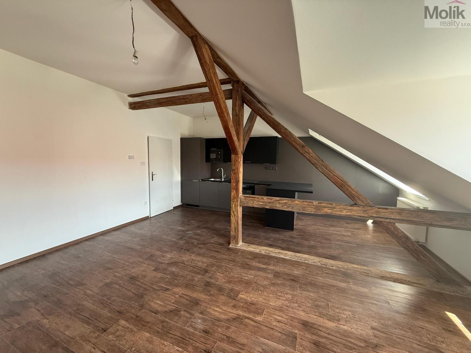 Byt 2+kk · 72 m² · 28. října, Chomutov - 3