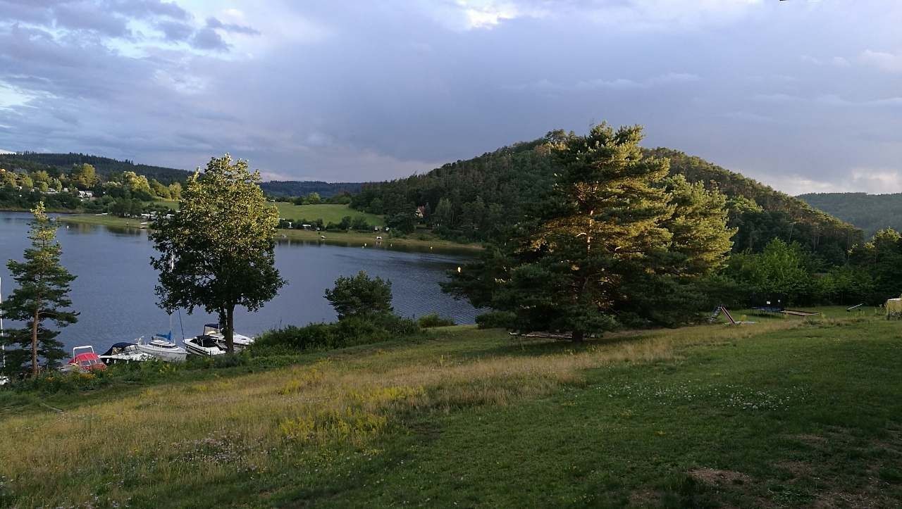 Chata · Milešov - Orlické Zlákovice, Středočeský kraj - 3