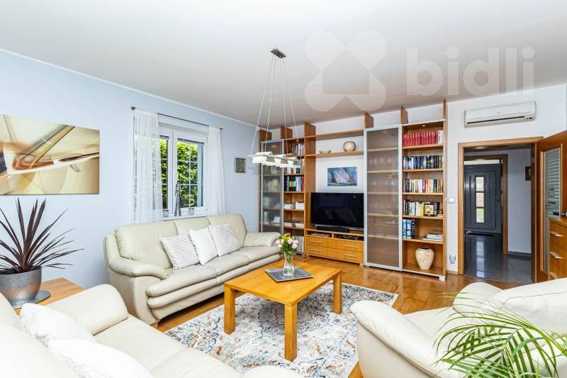 Rodinný dům · 165 m² · V Oleškách 321, Skrbeň - 3