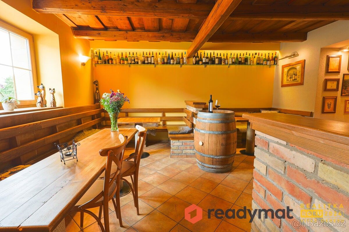 Restaurace, Mutěnice, 696 11