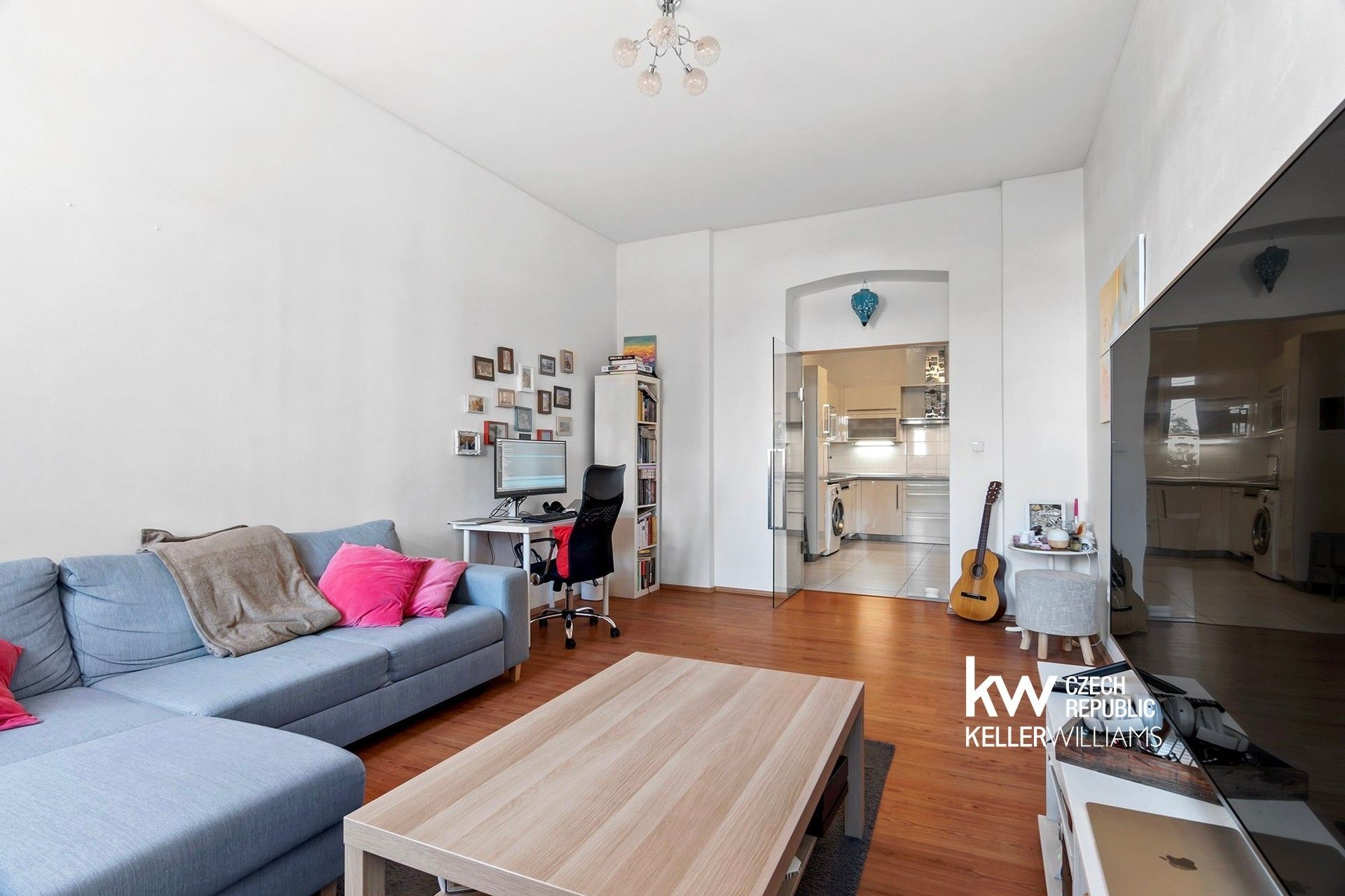 Byt 2+1 · 72 m² · Sokolovská 274, Praha Karlín - 3