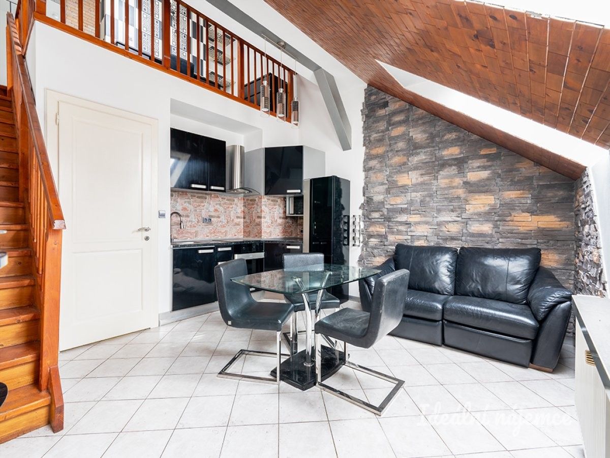 2+kk, Sokolská, Praha, 55 m²