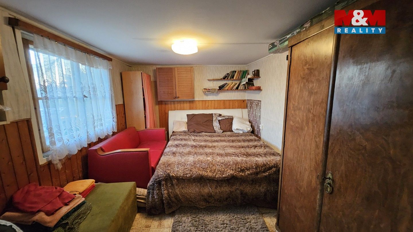 Prodej chata - Krejčího, Praha, 36 m²