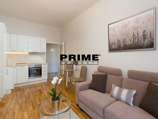 Byt 2+kk · 48 m² · Ondříčkova 1203, Praha Žižkov - 3