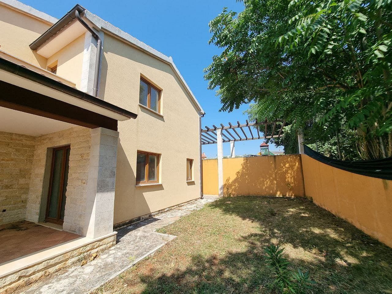 Prodej rodinný dům - Kaštelir-Labinci, HR, 121 m² - 2