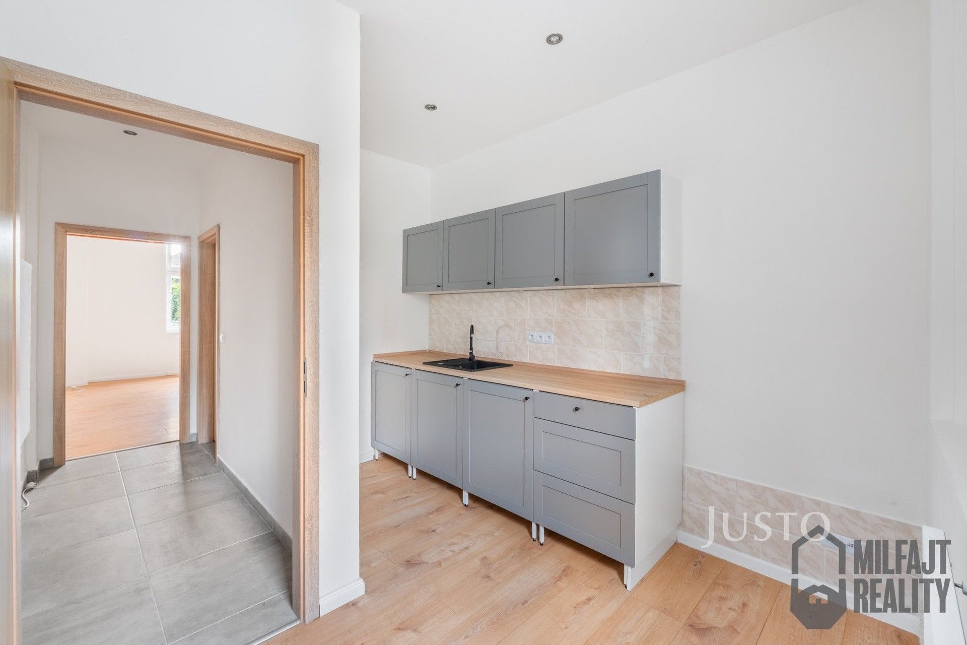 Byt 1+1 · 28 m² · Nádražní 1394, Jablonec nad Nisou - 4
