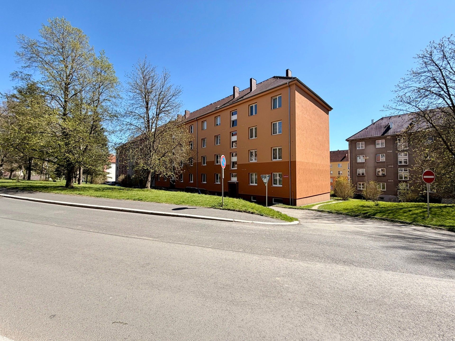 2+1, Jana Sladkého Koziny, Tachov, 50 m² - 1