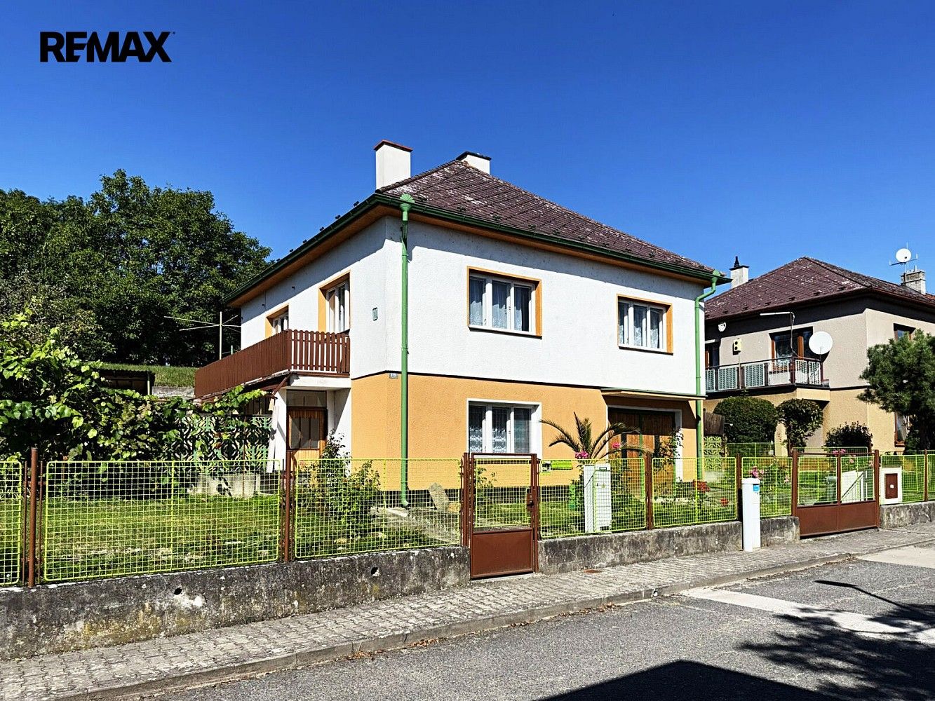 Rodinné domy, Chrast, okres Chrudim, Pardubický kraj, 144 m² - 1