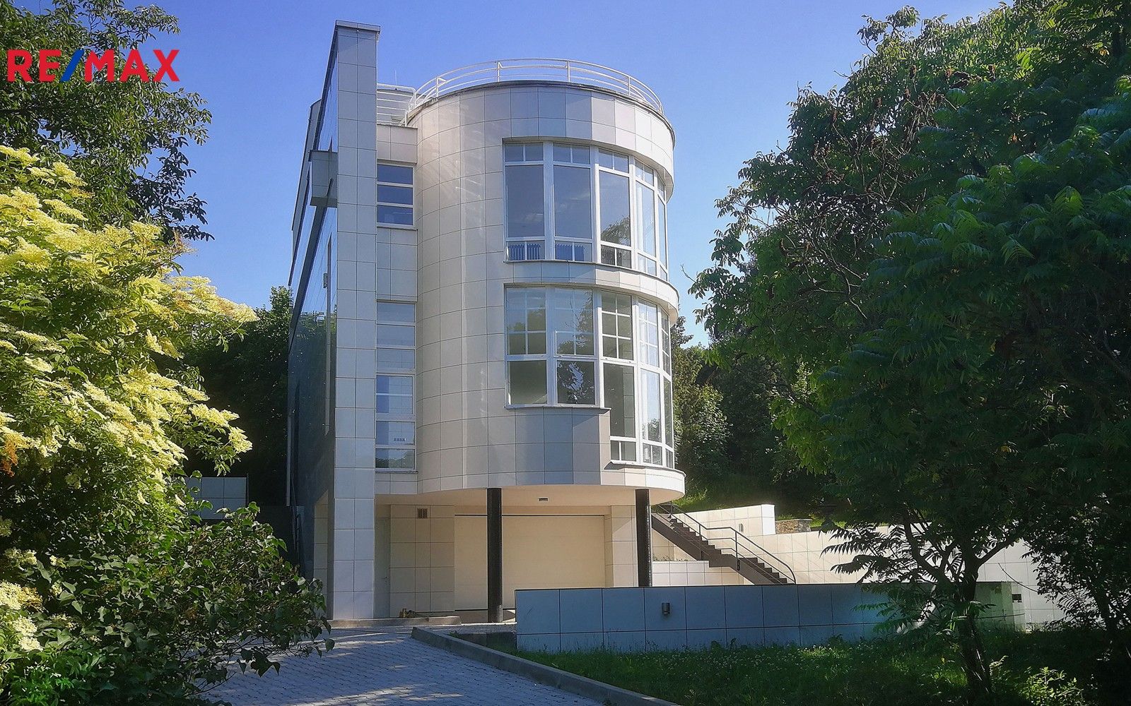 Prodej vila - Na Padesátníku V, Praha, 323 m²