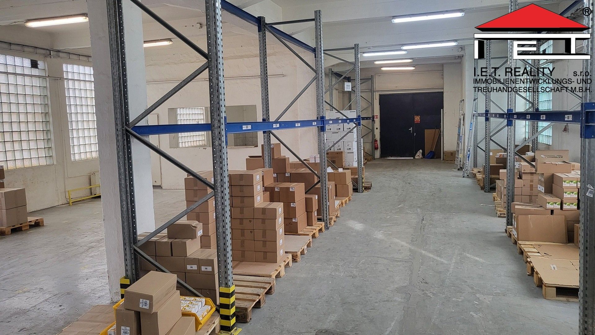 Pronájem sklad - Keramická, Ostrava, 435 m²