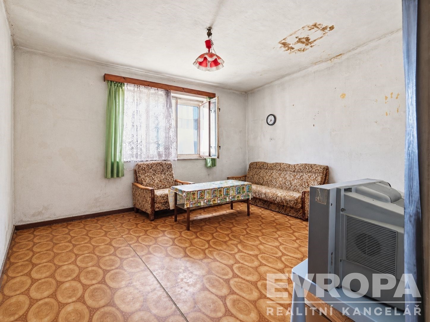 Prodej rodinný dům - Pravy, 104 m² - 2