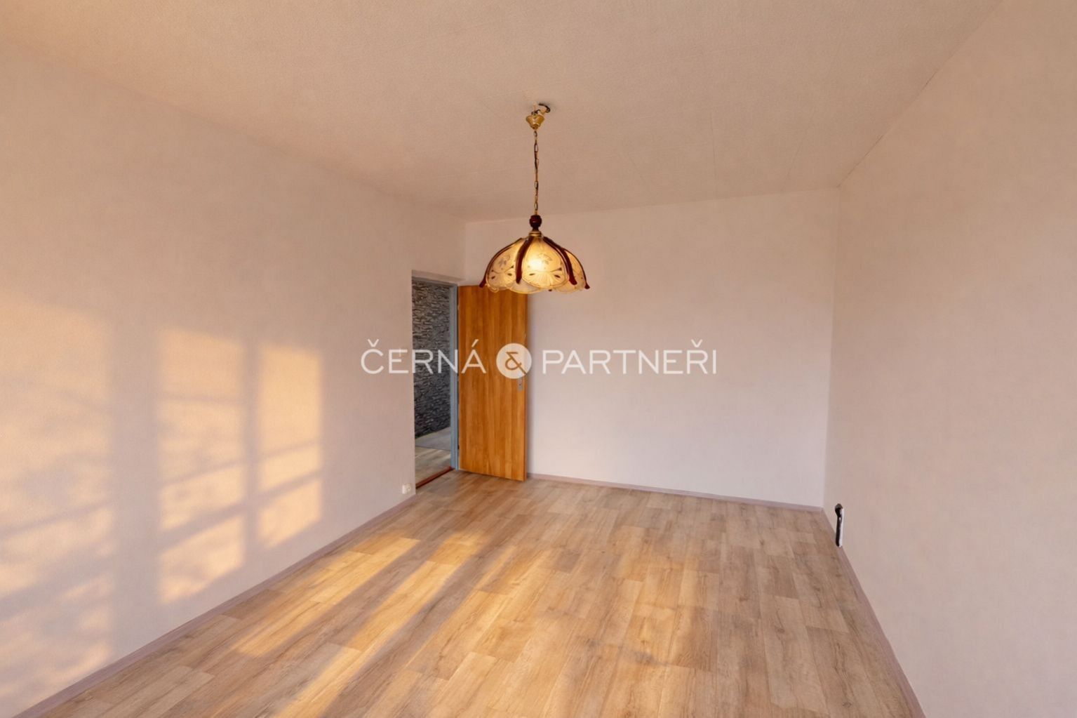 2+1, Most, 53 m² - 2