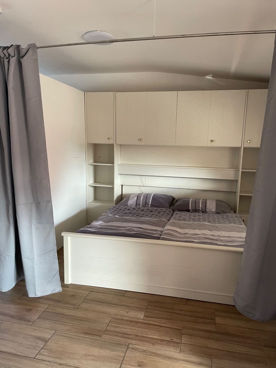 Pronájem byt 1+kk - Libeř - Libeň u Libeře, Středočeský kraj, 36 m² - 5
