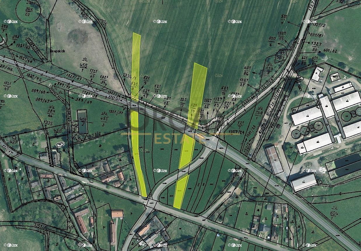 Pozemek, 1 424 m²