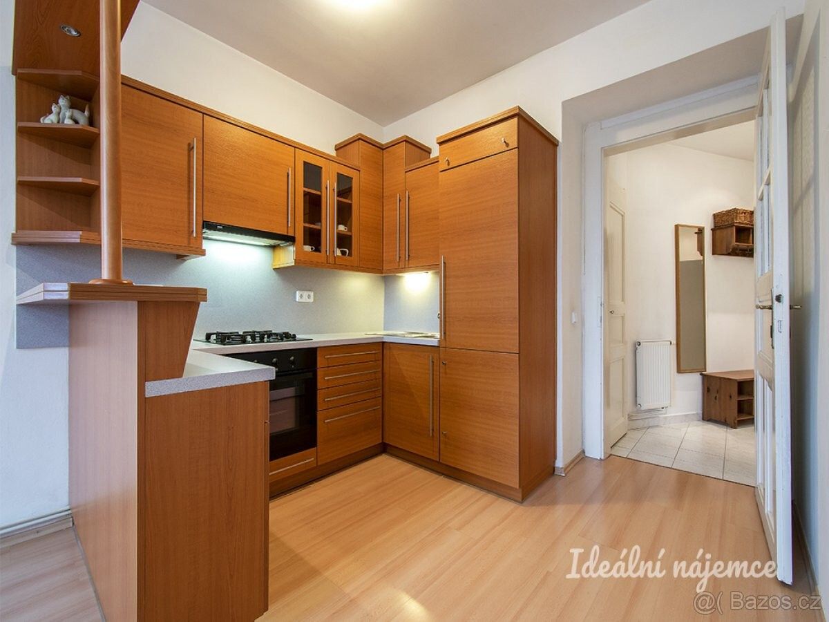 Pronájem byt - Praha, 130 00