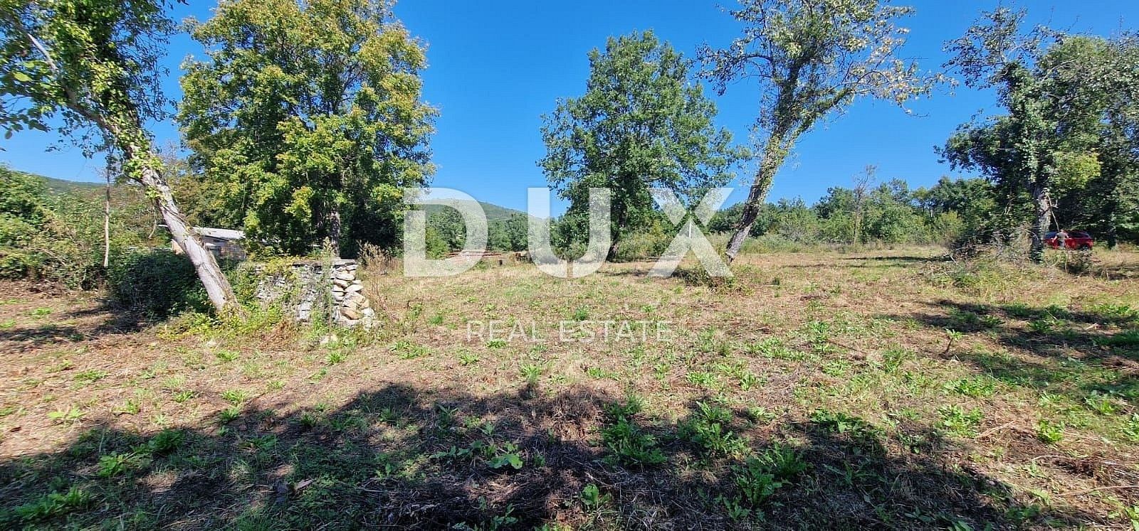 Pozemek pro bydlení, 1 042 m²