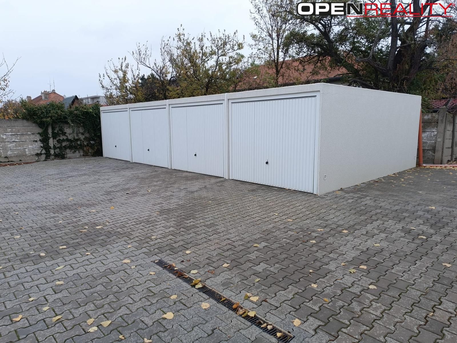 Garáže, Pohořelice, Brno-venkov, 18 m²