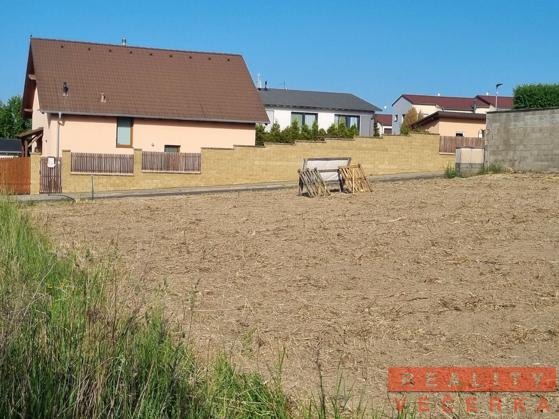 Prodej pozemek pro bydlení - Chýně - 5
