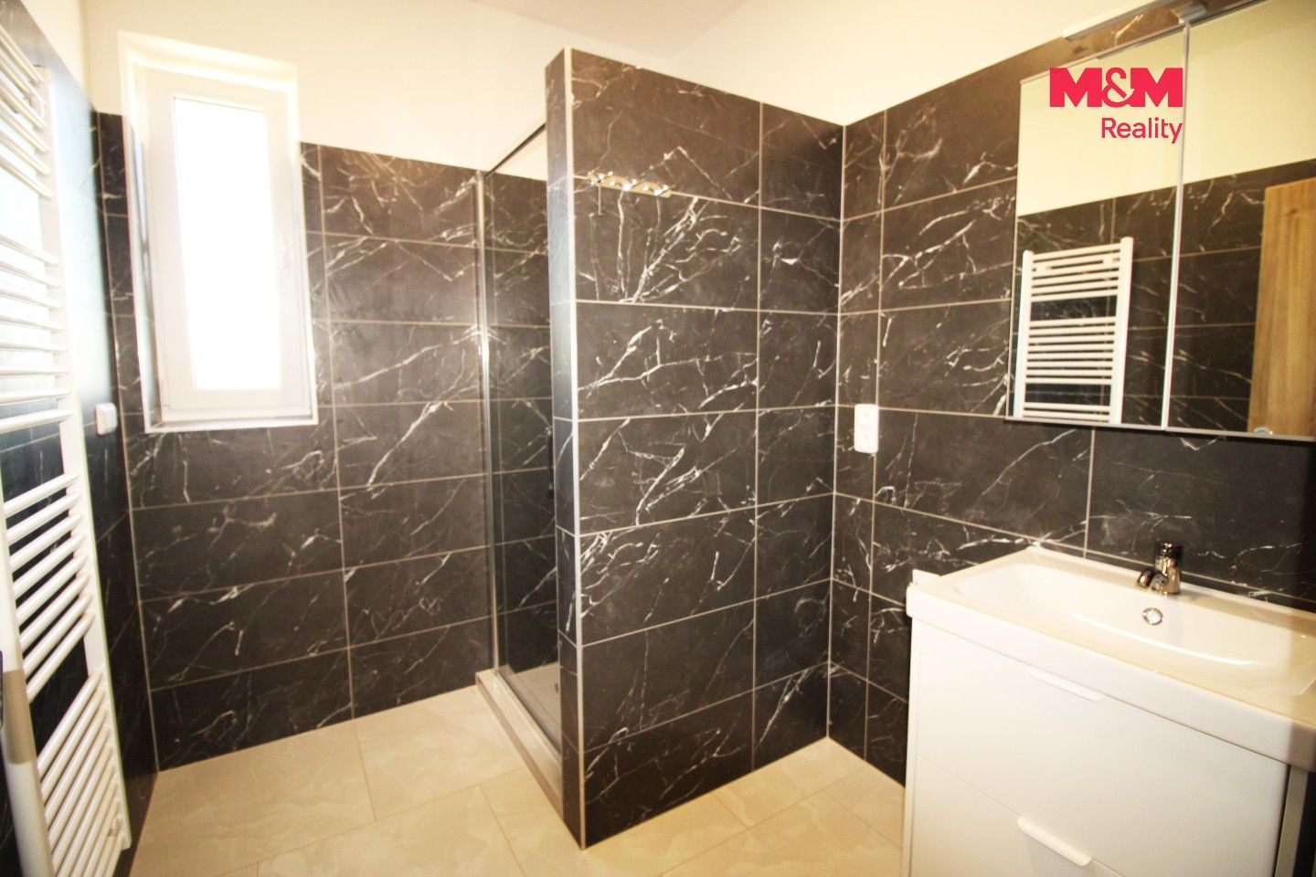 Pronájem byt 3+kk - Osadní, Kostelec nad Černými lesy, 76 m² - 5