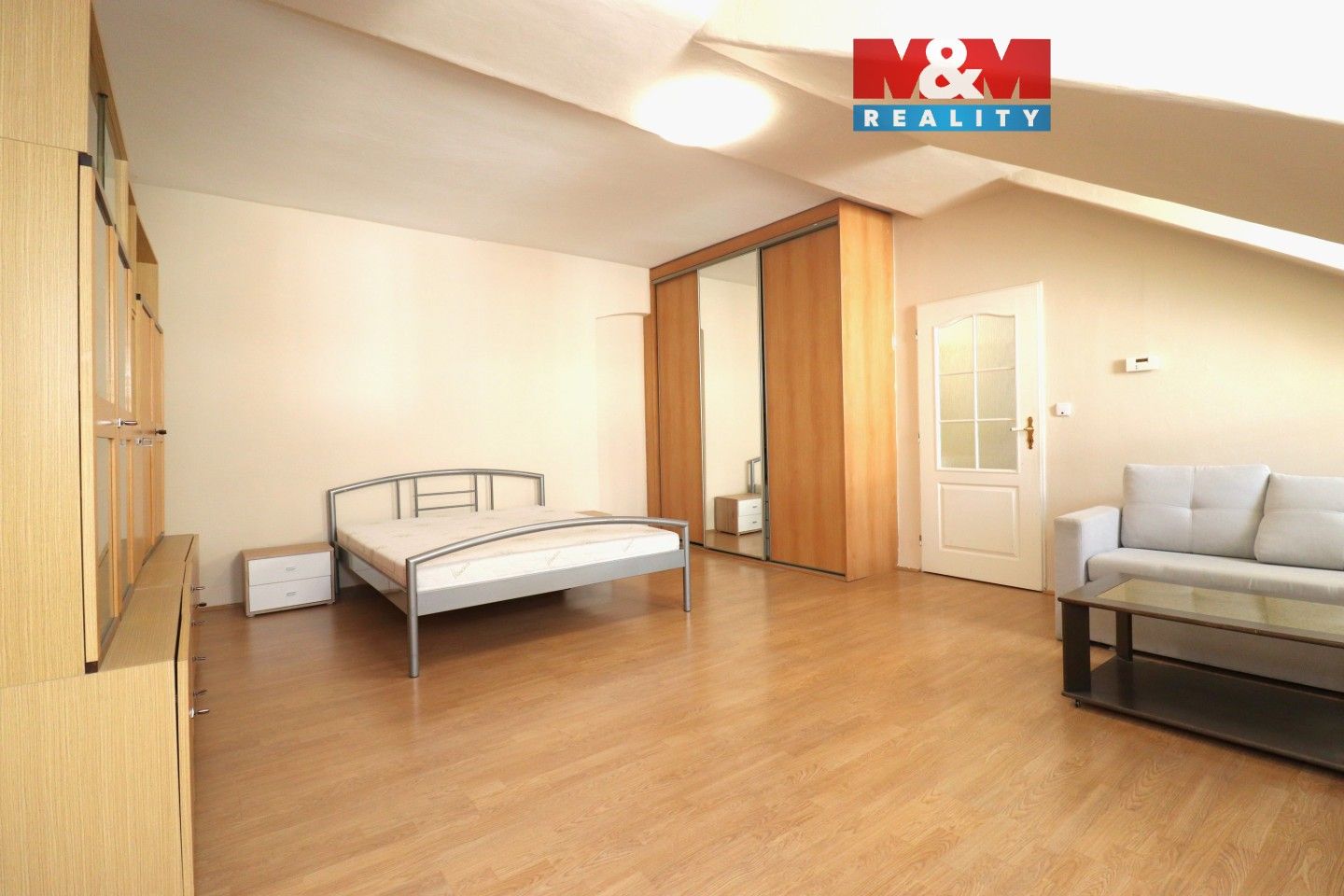 1+1, Jaltská, Karlovy Vary, 46 m²