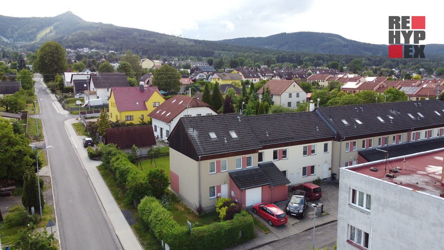 Prodej rodinný dům - Liberec - Liberec VIII-Dolní Hanychov, Liberecký kraj, 164 m² - 5