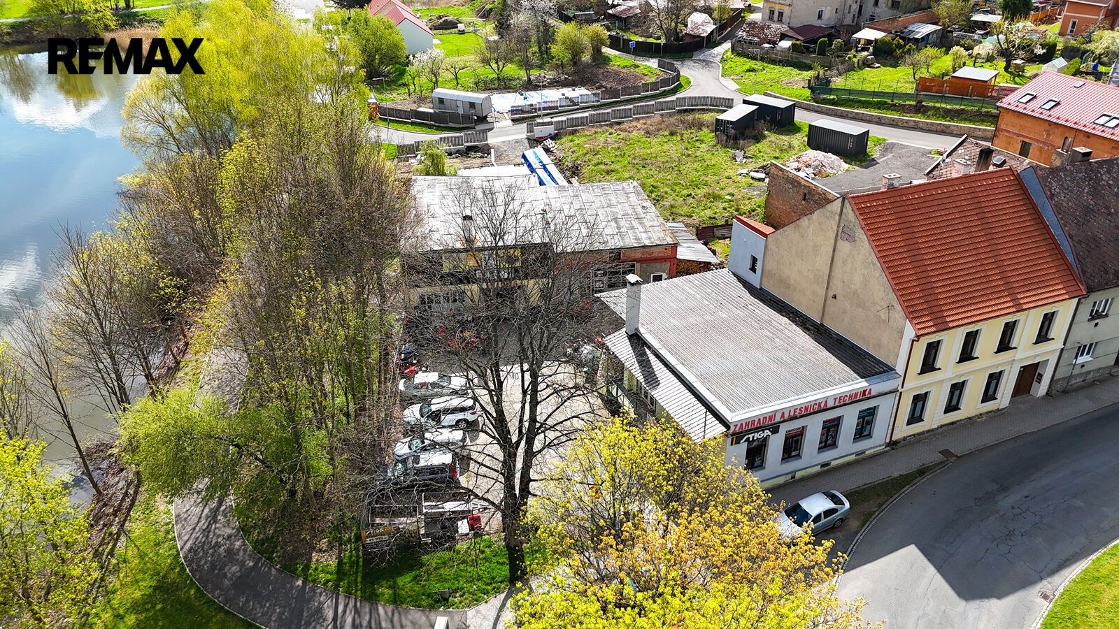 Obchodní prostory, Zámecká 174, Planá, 1 035 m² - 1