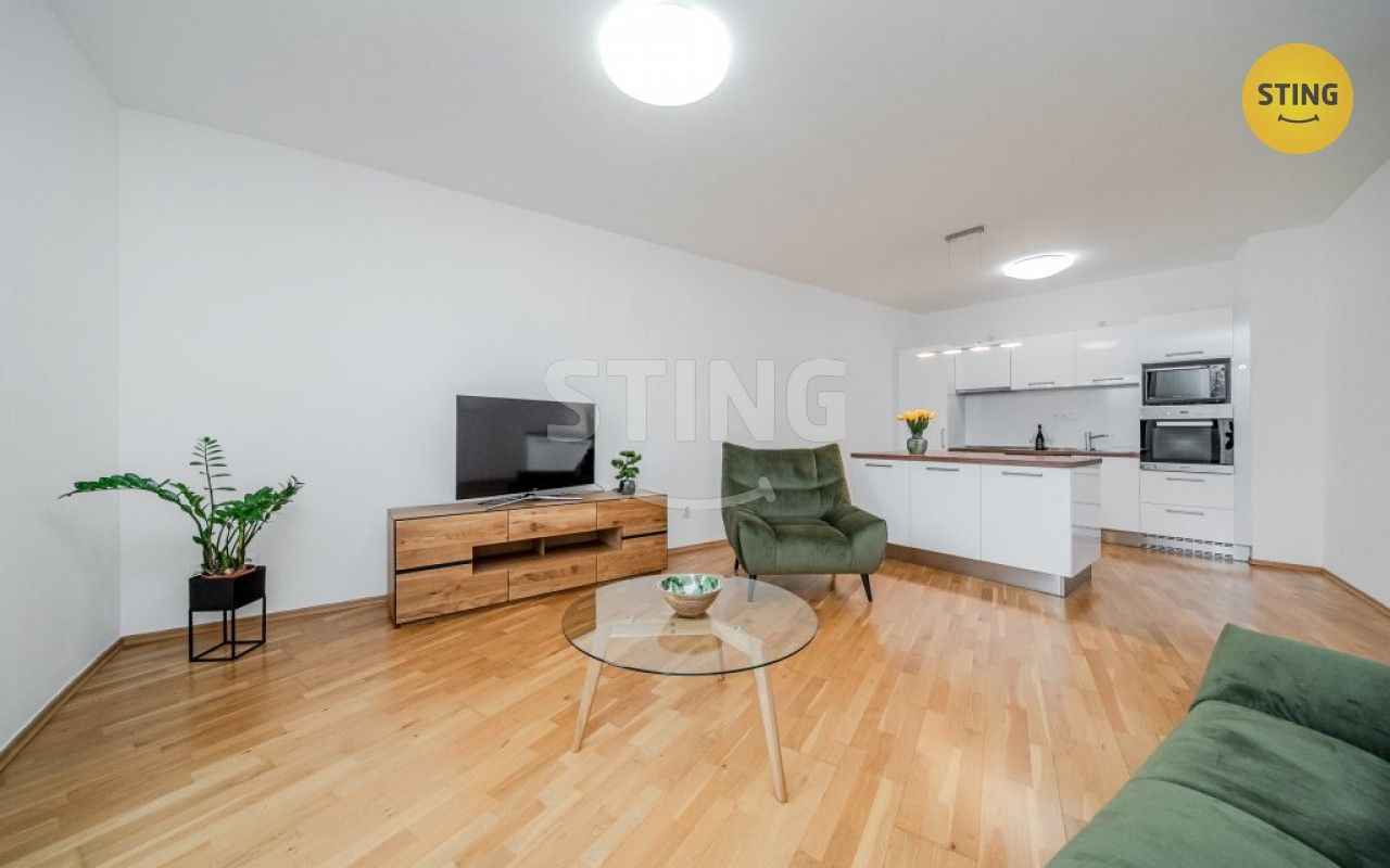 3+kk, Biskupská, Ostrava, 102 m²