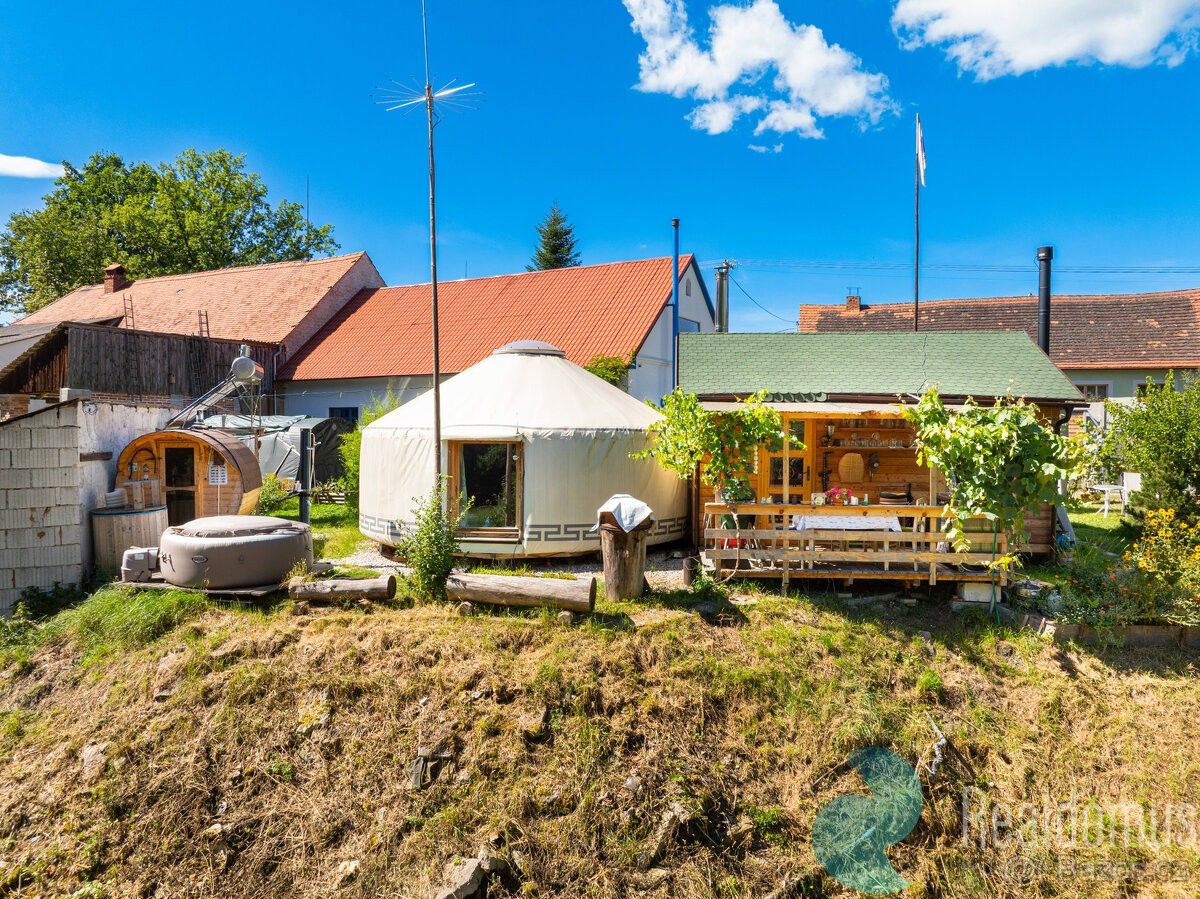 Rodinné domy, Netolice, 384 11