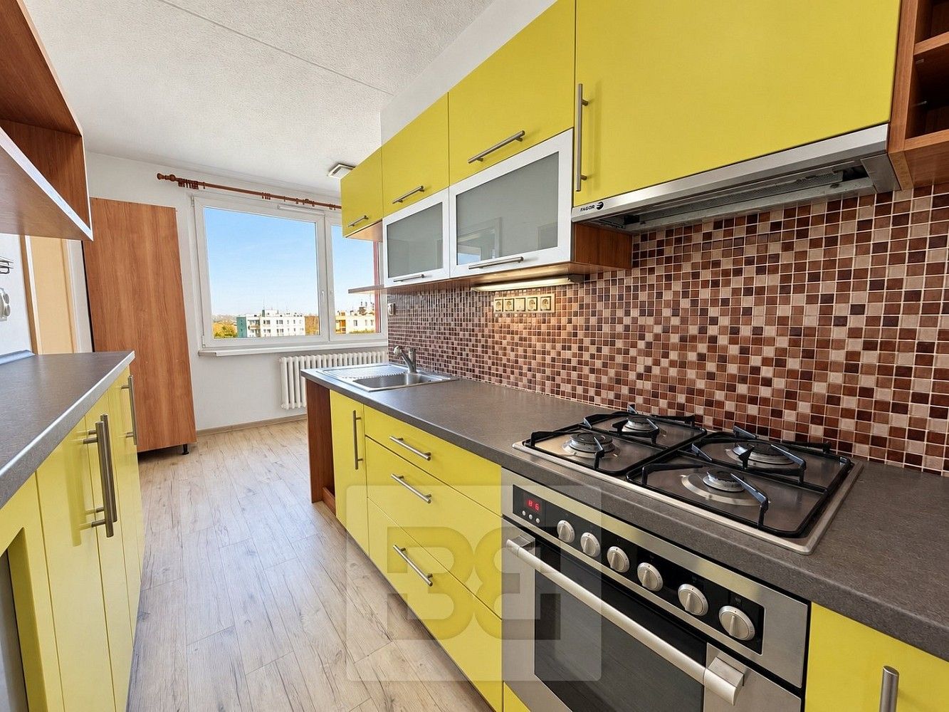 3+1, Modřínová, Třebíč - Nové Dvory, 70 m²