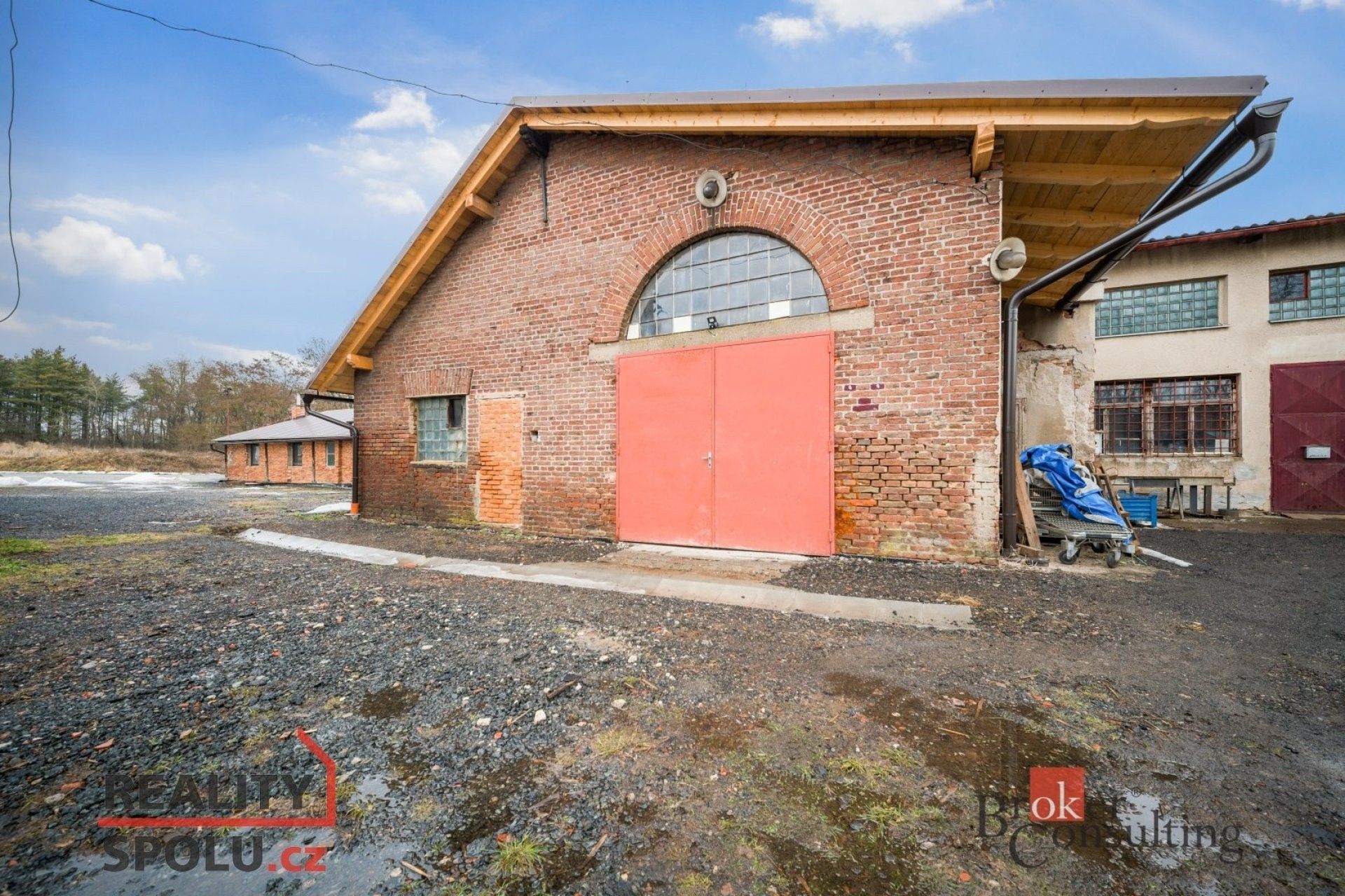 Sklady, Stěžery, 75 m²