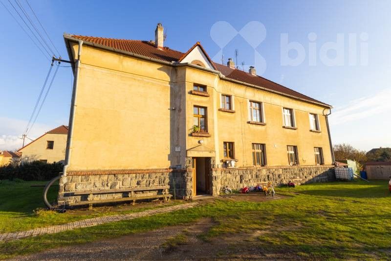 Prodej byt 2+1 - Nádražní, Nelahozeves, 66 m²