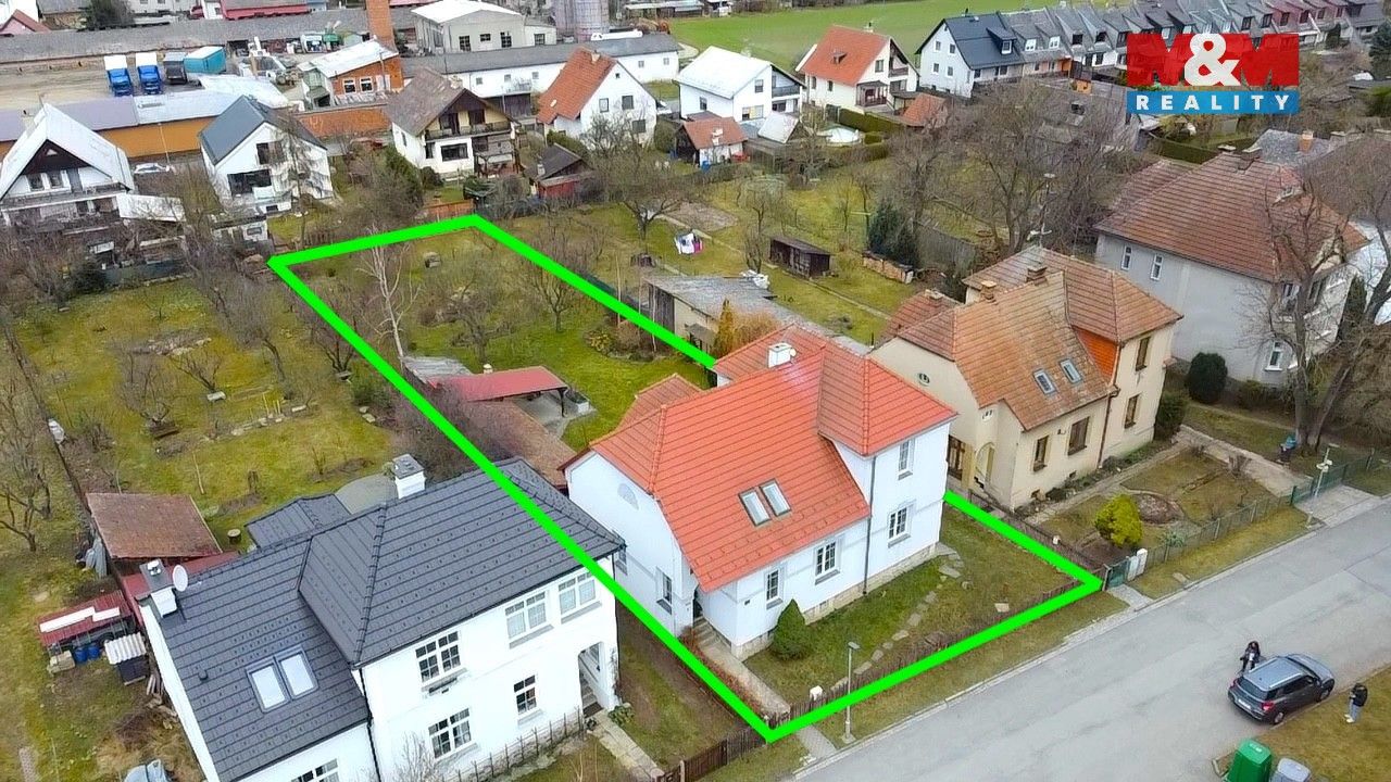 Prodej rodinný dům - Trávník, Loštice, 182 m²