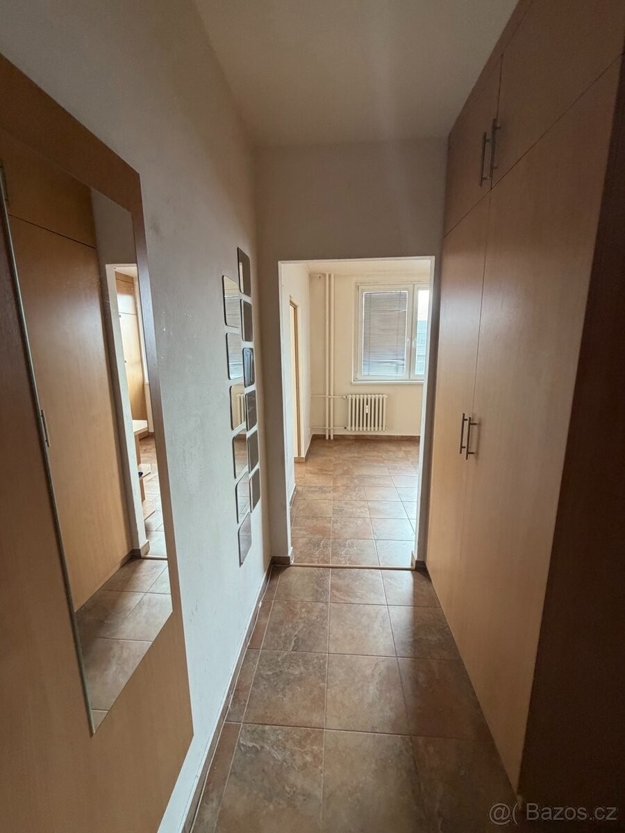 Byt · 40 m² · Hodonín, 695 01 - 4