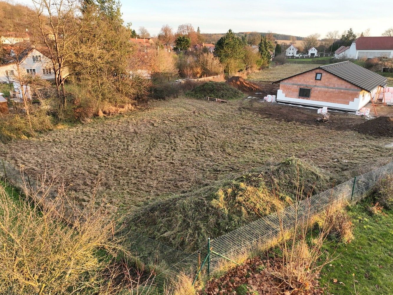 Prodej pozemek pro bydlení - Ostrov, okres Příbram - 5