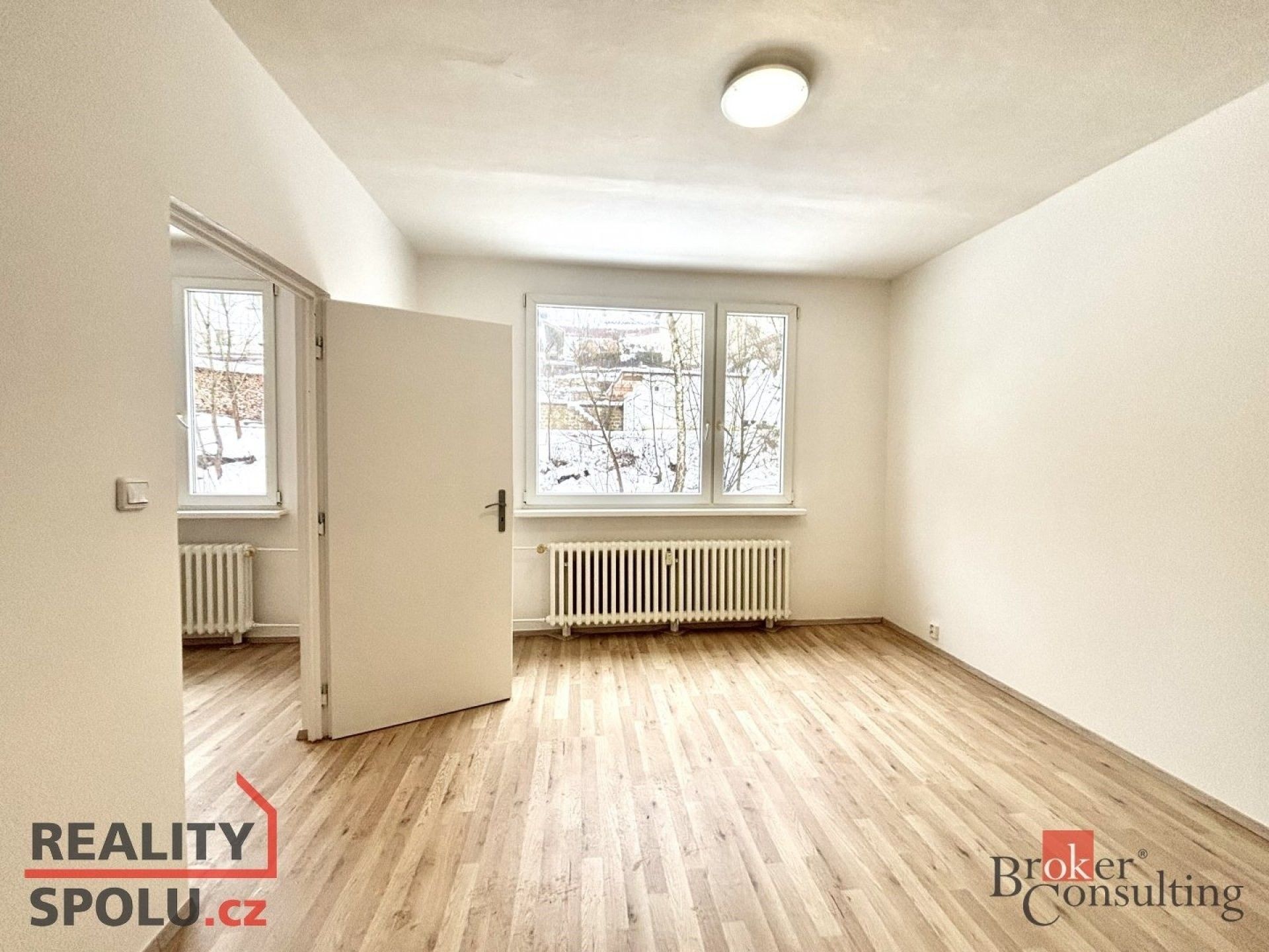 2+kk, Poštovní, Desná, 36 m²