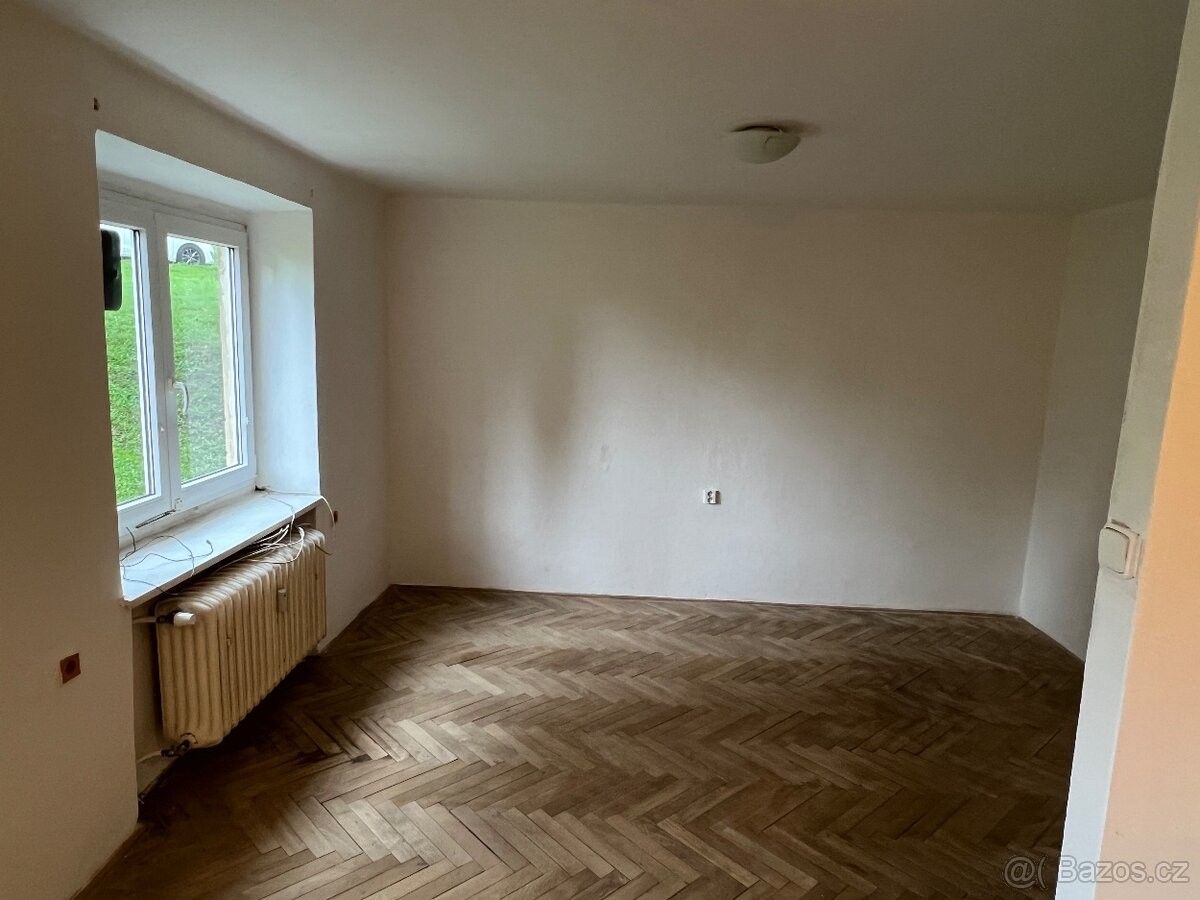 Byty, Droužkovice, 431 44 - 2