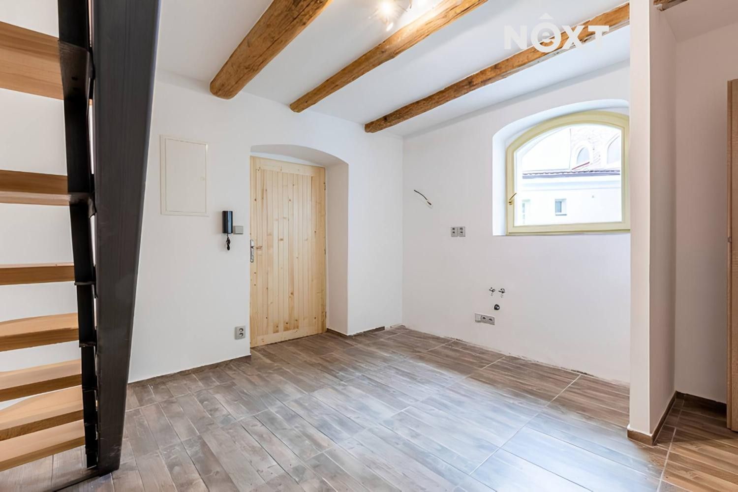 Prodej byt 2+kk - Kynského 124, Slaný, 40 m² - 2