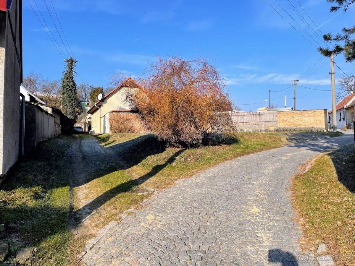 Prodej pozemek pro bydlení - Archlebov, 696 33