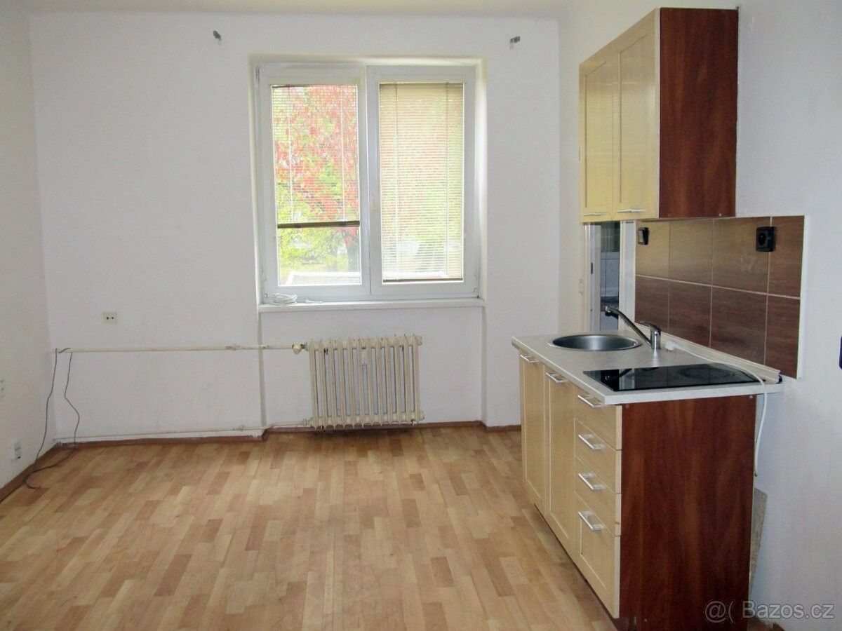 Pronájem byt - Ostrava, 708 00