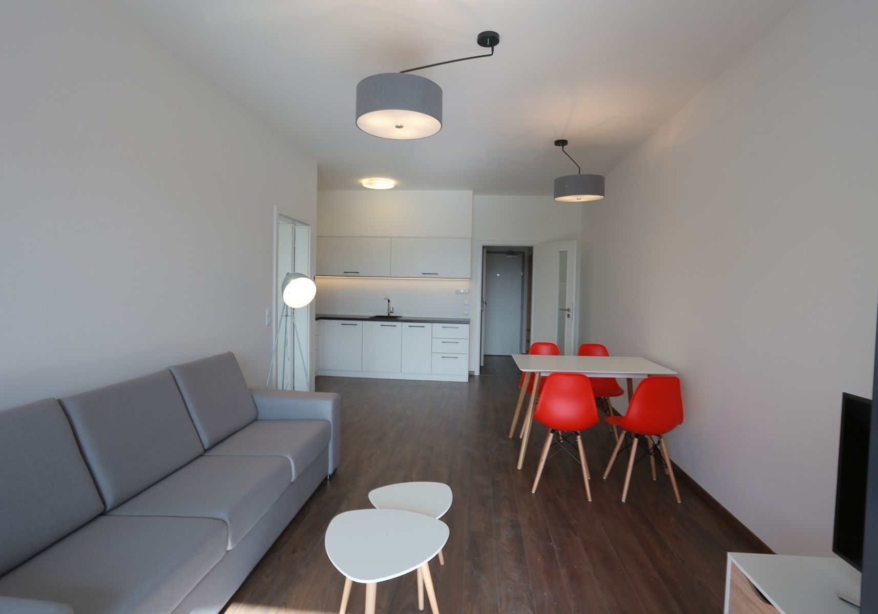 2+kk, U Mlýnského kanálu, Praha - Karlín, 57 m² - 1