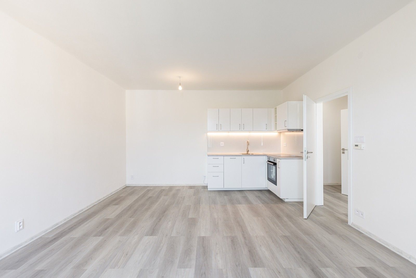 Prodej byt 1+1 - U vysočanského pivovaru, Praha, 46 m²