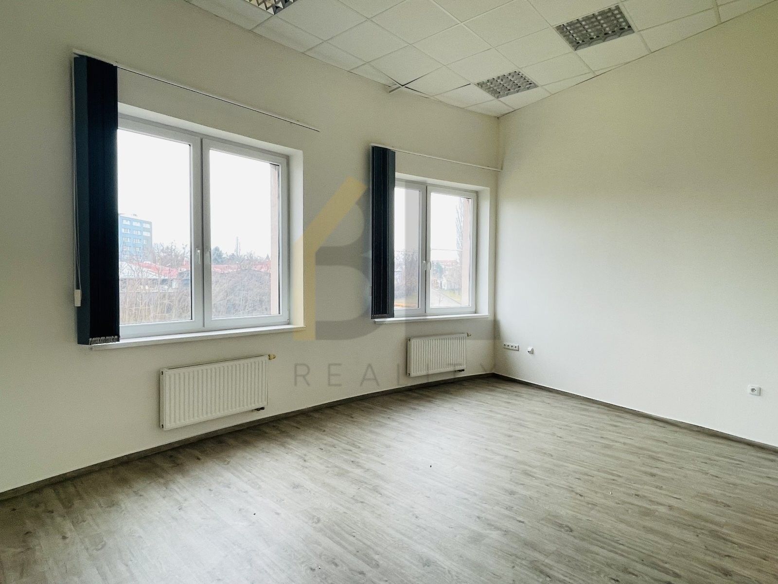 Pronájem kancelář - Za Dráhou, Hodonín, 24 m²