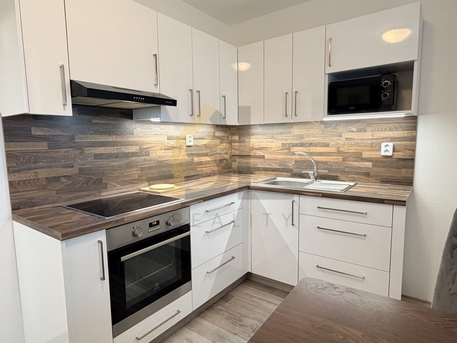 1+1, Pančava, Hodonín, 31 m²