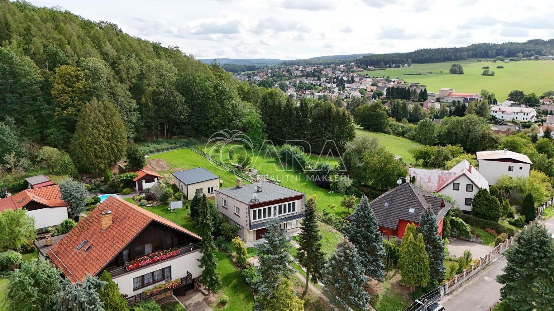 Prodej rodinný dům - Komárov, okres Beroun, Středočeský kraj, 165 m² - 5