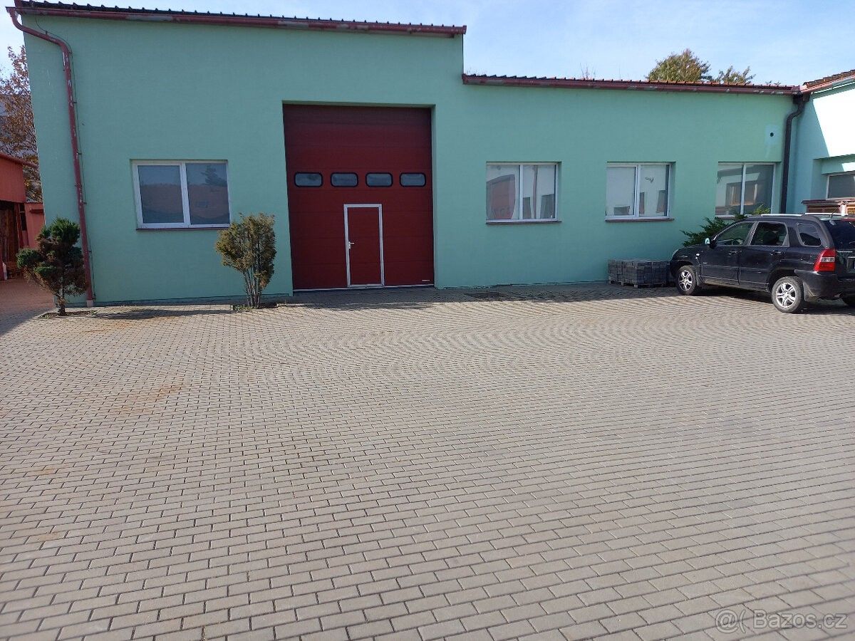 Sklady, Hustopeče u Brna, 693 01 - 1
