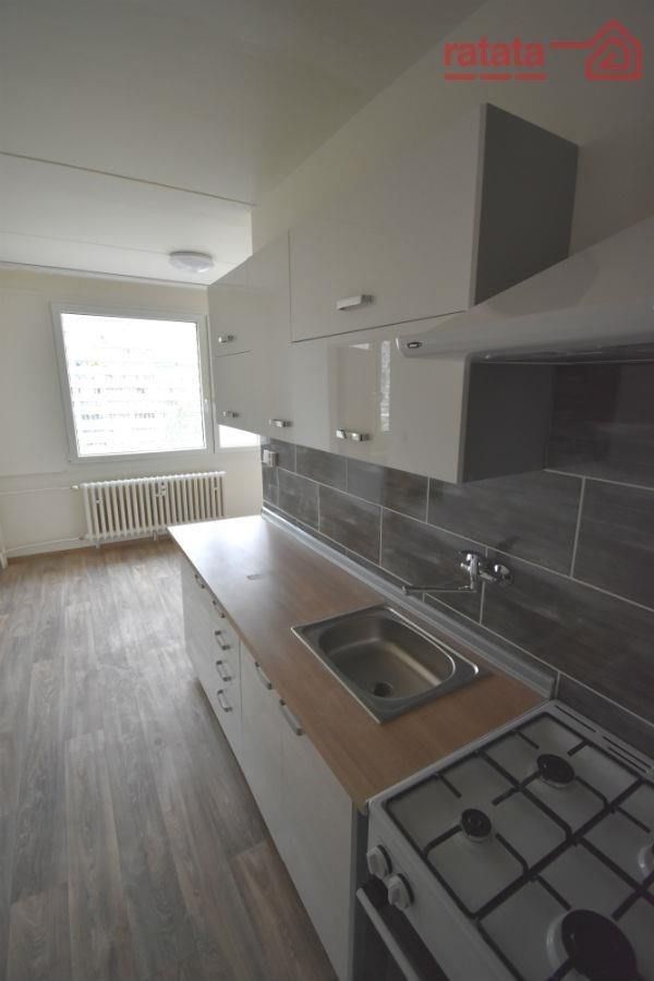 Pronájem byt 2+1 - Březenecká 4455, Chomutov, 64 m²